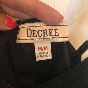 Decree Tops - Black lacy tank top Decree Tops - Black lacy tank top
